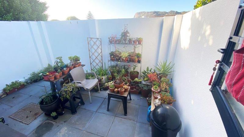 3 Bedroom Property for Sale in Fish Hoek Western Cape